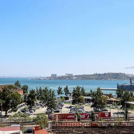 Santos River View By Homing Apartment *